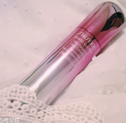 資生堂新透白祛斑精華液怎么樣？美白實力派