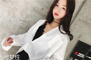 襯衫可以搭配羽絨服嗎？襯衫要這樣搭配