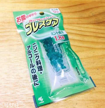 小林制藥口氣清新丸吃幾顆？