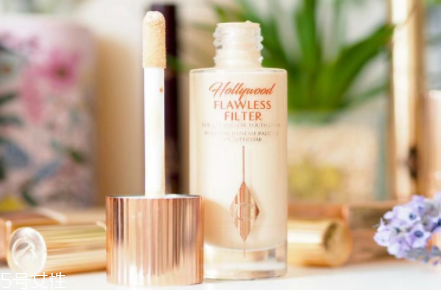 ct新品妝前高光濾鏡液怎么樣？charlotte tilbury粉底好用嗎？