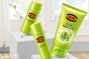 馥佩和百雀羚哪個(gè)好？