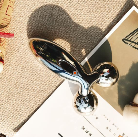 經(jīng)常熬夜用什么精華？3款實力派養(yǎng)出嫩膚新境界