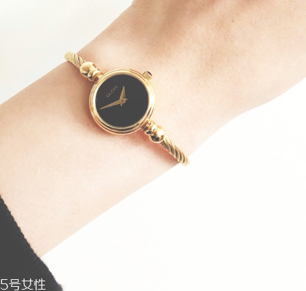 gucci手表什么檔次？時尚與浪漫的演繹家