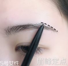 棕色頭發(fā)用什么顏色眉筆？褐色棕色都可嘗試