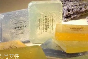 菠丹妮哪個(gè)產(chǎn)品最好用？捷克國(guó)寶級(jí)護(hù)膚品