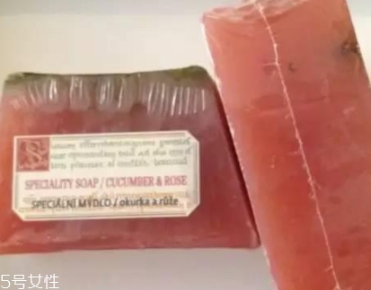 菠丹妮哪個(gè)產(chǎn)品最好用？捷克國(guó)寶級(jí)護(hù)膚品