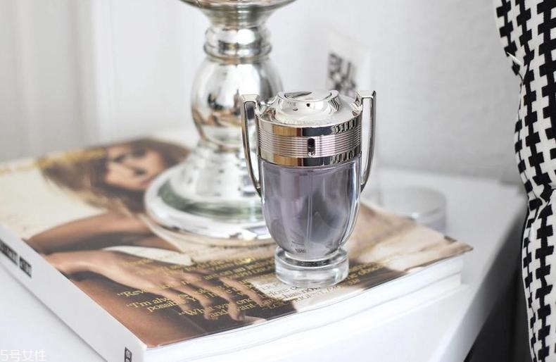帕科男士淡香水怎么樣？paco rabanne invictus香評