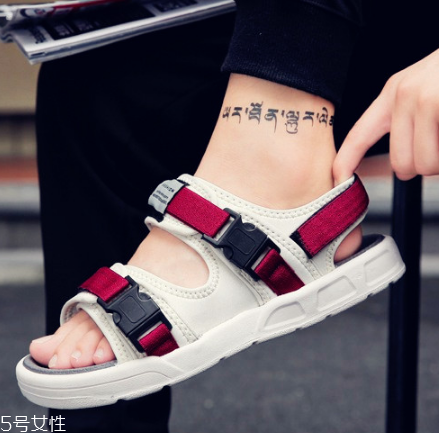 涼鞋開膠怎么辦？涼鞋開膠別著急