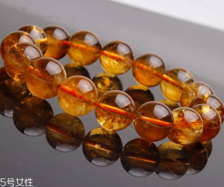 黃水晶手鏈多少錢？一般在百元左右