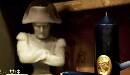 香薰蠟燭可以護(hù)膚嗎？燭油冷卻后能按摩肌膚