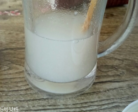 蜂王漿是蜂蜜嗎？并不是一種