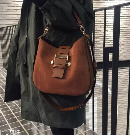 saddler seoul是什么牌子？終于不用撞包了