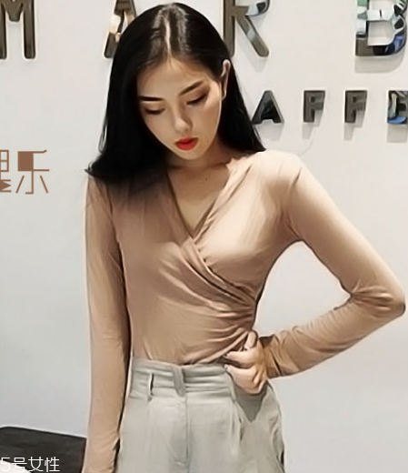 微胖女生春天怎么穿好看？讓你視覺上小一圈