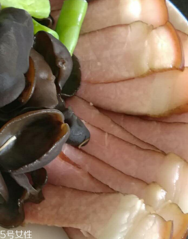 煙熏臘肉怎么清洗？正常清洗