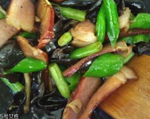 煙熏臘肉怎么清洗？正常清洗