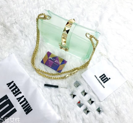milly jelly果凍包多少錢？最適合春夏的包包