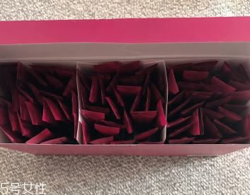 pola膠原蛋白粉含雌激素嗎？