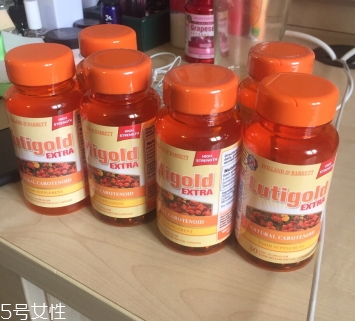 葉黃素哪個(gè)牌子好？這四款葉黃素保護(hù)你的眼睛