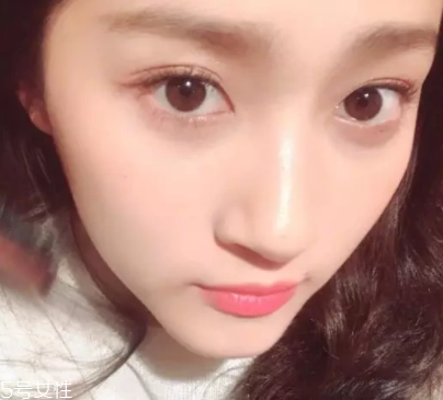 什么樣的人笑起來(lái)好看？如何避免笑起來(lái)像鬼？