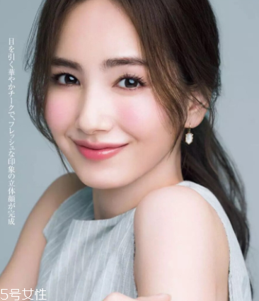 化妝立體感怎么化？掌握三點(diǎn)告別扁平臉