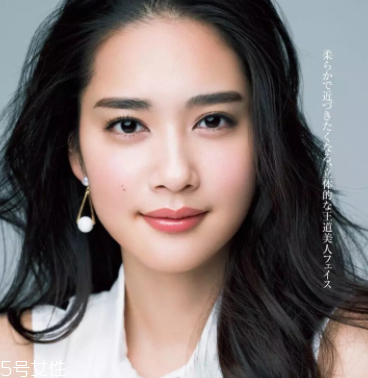 化妝立體感怎么化？掌握三點(diǎn)告別扁平臉