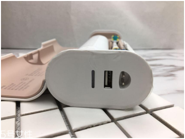 歐樂b電動牙刷怎么樣？四個刷頭很好用