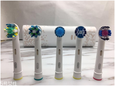 歐樂b電動牙刷怎么樣？四個刷頭很好用