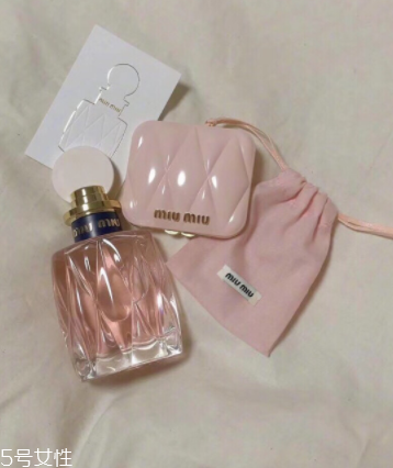 miumiu粉色香水怎么樣？miumiu2018新香水什么味道？