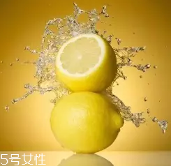 柑橘調(diào)香水好聞嗎？吃了這個(gè)大橘子