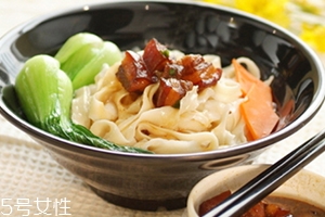 刀削面的鹵子怎么做？