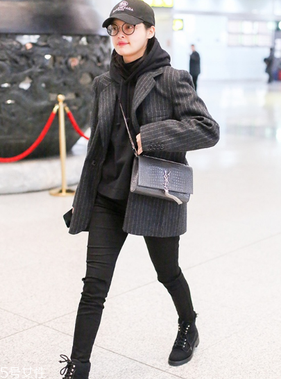 棒球帽怎么搭配衣服？素顏也能hold住