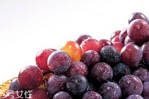 葡萄籽不能和什么一起吃？