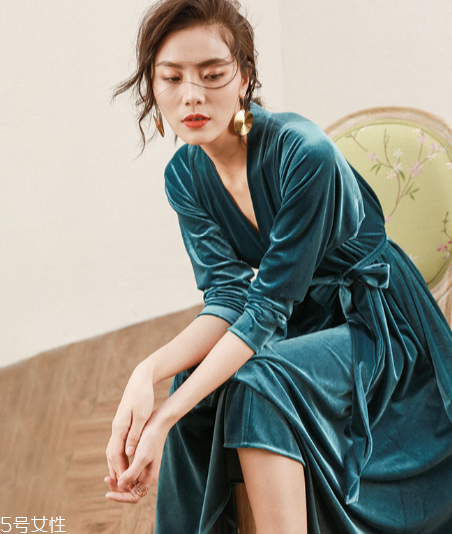 女生穿什么裙子好看？撩翻整個(gè)春天