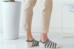 襪子上的黃漬怎么洗掉？黃漬輕松去無(wú)蹤