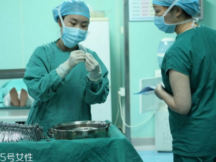 麻藥入眼了怎么辦？需慎重處理