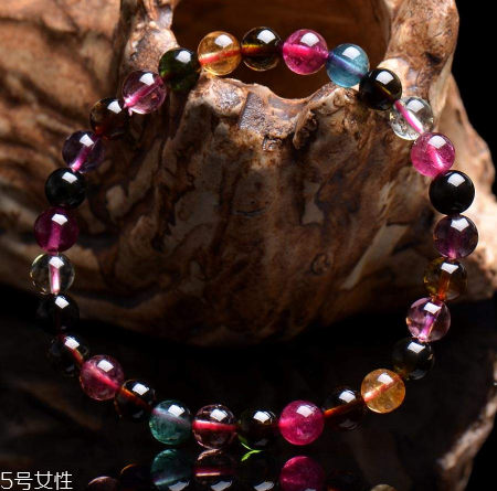 碧璽手鏈可以沾水嗎？碧璽手鏈沾水的后果
