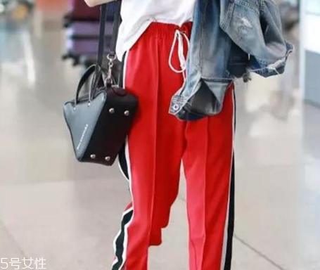 微胖女生穿什么褲子好看？最適合微胖身材的三款褲子