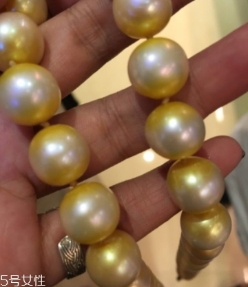 南洋金珠會掉色嗎？南洋金珠掉色的原因
