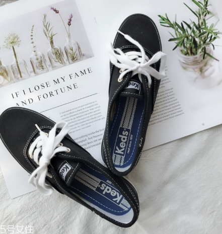 keds帆布鞋碼偏大嗎？keds鞋碼挑選方法