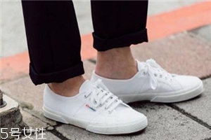 superga鞋碼偏大嗎？superga鞋碼標(biāo)準(zhǔn)嗎