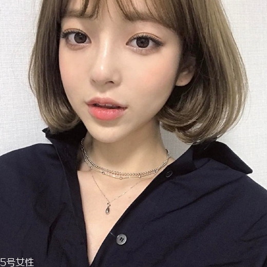 學(xué)生染什么顏色的頭發(fā)好看 學(xué)生染發(fā)顏色盤點