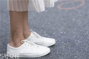 小白鞋多久洗一次？小白鞋的清洗頻率