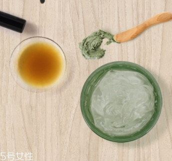 茶樹精油可以治婦科病嗎？茶樹精油怎么治婦科病