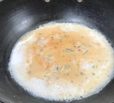 牛奶辛拉面煮多久？牛奶辛拉面牛奶和水的比例