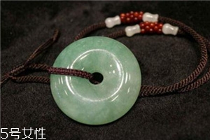 翡翠可以用牙膏清洗嗎？翡翠用牙膏洗好嗎