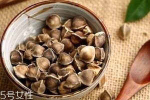 辣木籽是飯前吃還是飯后吃？