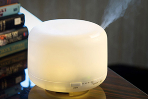 香薰燈可以開一個(gè)晚上嗎？香薰燈對(duì)身體的危害