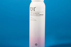 uh噴霧和葵兒噴霧哪個(gè)好？uh噴霧和葵兒紅石榴噴霧對(duì)比