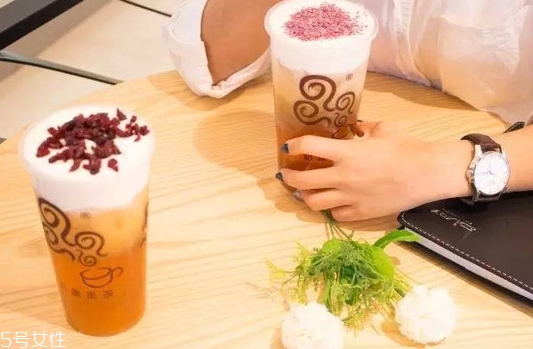 四云奶蓋貢茶哪個(gè)好喝？四云奶蓋貢茶點(diǎn)單攻略