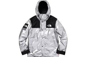 supreme聯(lián)名tnf銀色沖鋒衣多少錢(qián)？